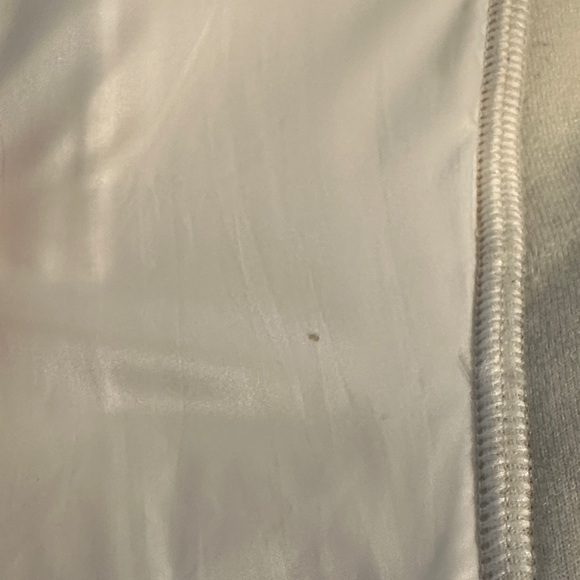 Rare Women's Lululemon White with Black Lace Fleecy Keen Hooded Jacket Size 8 - Picture 12 of 12